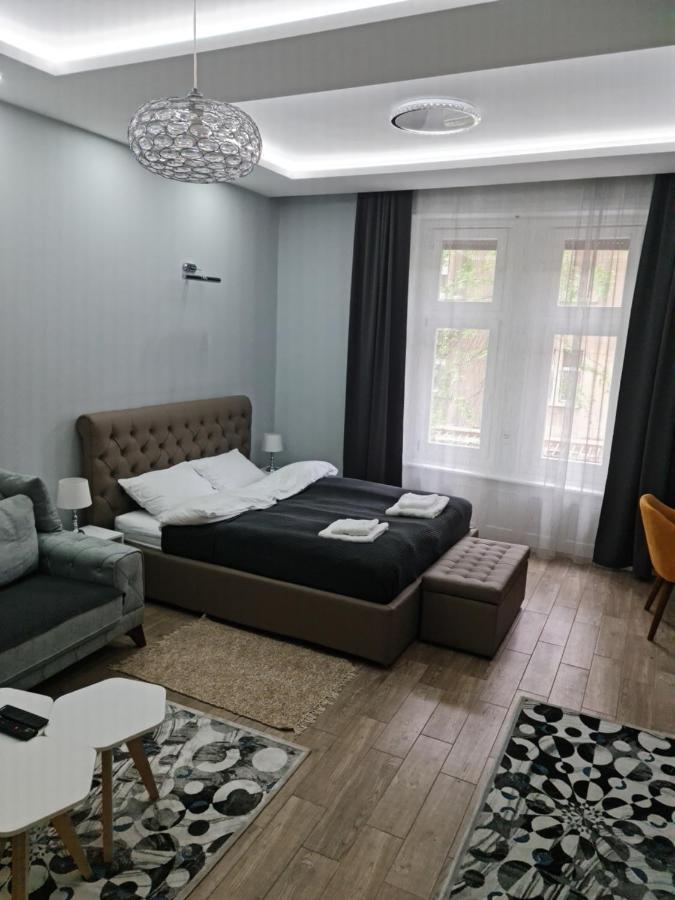Patrus II Lägenhet Subotica Exteriör bild